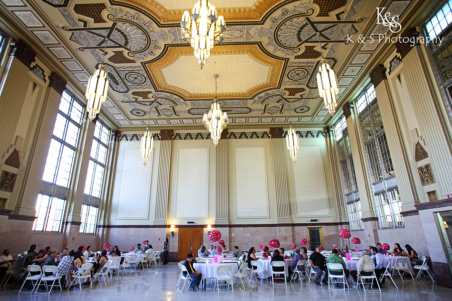 Tommy and Tammy's Fort Worth Wedding. Photographs by Dallas Wedding Photographers, K & S Photography Tommy and Tammy's Fort Worth Wedding. Photographs by Dallas Wedding Photographers, K & S Photography